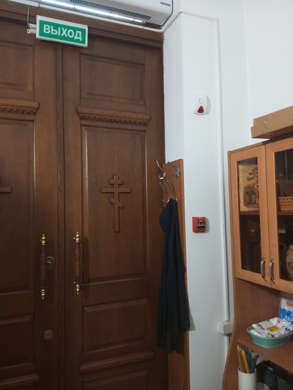 Ручной извещатель и сирена